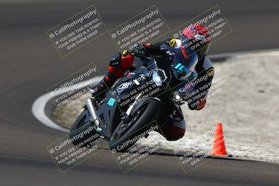 media/Sep-21-2025-TrackDaz (Sun) [[277c75b276]]/A Group/12pm (Turn 2)/